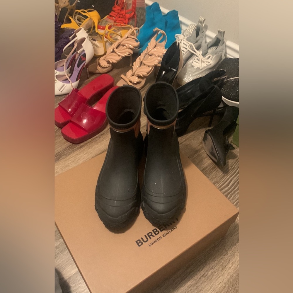 Gently used ankle Burberry boots.